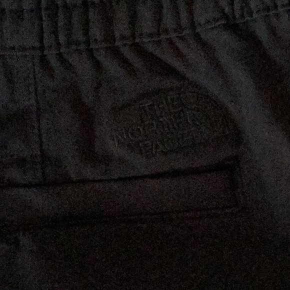 NWT Northface men’s utlty shorts - Picture 7 of 8